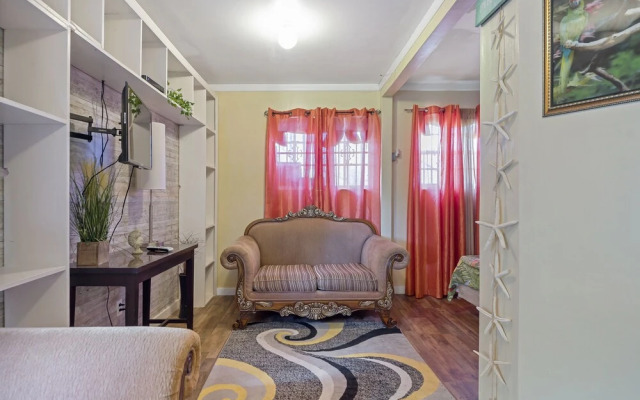 Cocoplum Rest N Hideaway 1