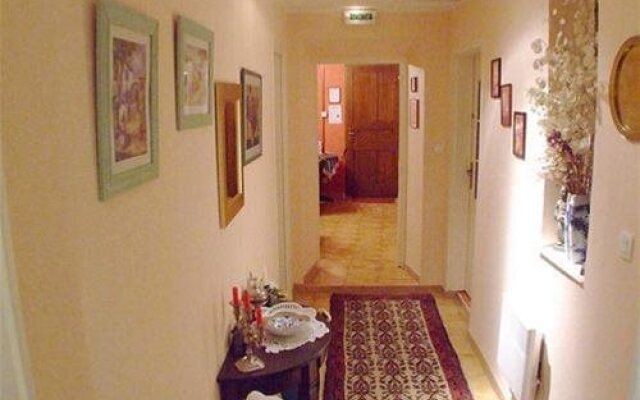 Le Petit Saint Pierre