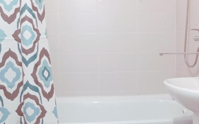 Апартаменты на улице Архитектора Александрова 4