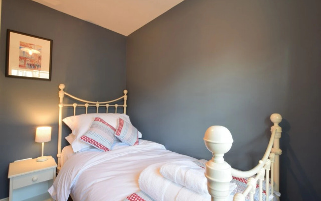 11 Crabbe Street, Aldeburgh