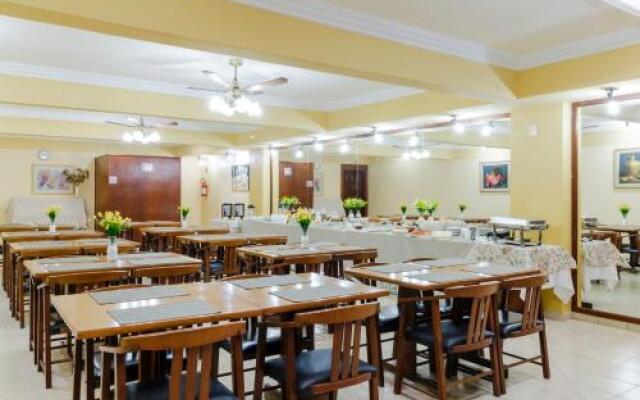 Hotel Acacia
