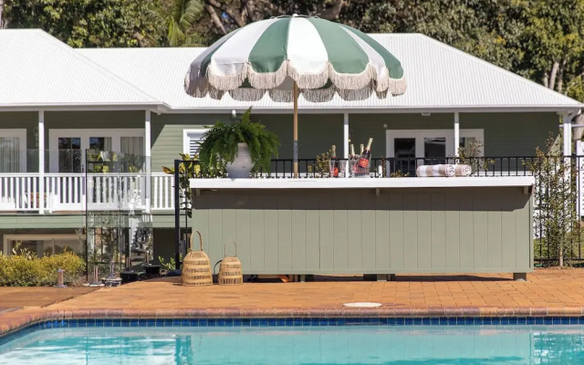 Verandah House Country Estate