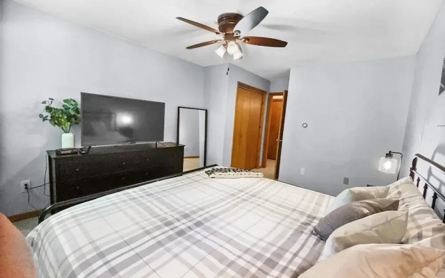 Okemo Westwood Condo 3 Bedroom Condo by RedAwning