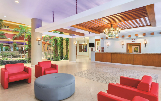 Embassy Suites by Hilton Dorado del Mar Beach Resort — фото 2