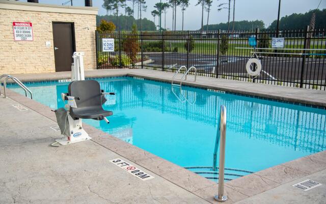 Holiday Inn Hotel & Suites Savannah Airport - Pooler, an IHG Hotel