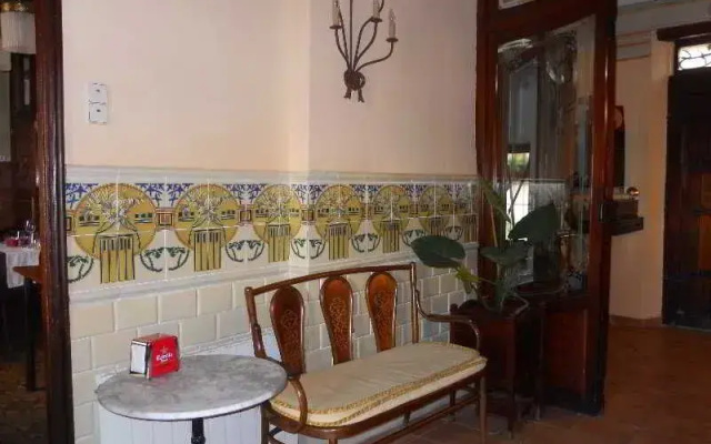 1900 Casa Anita