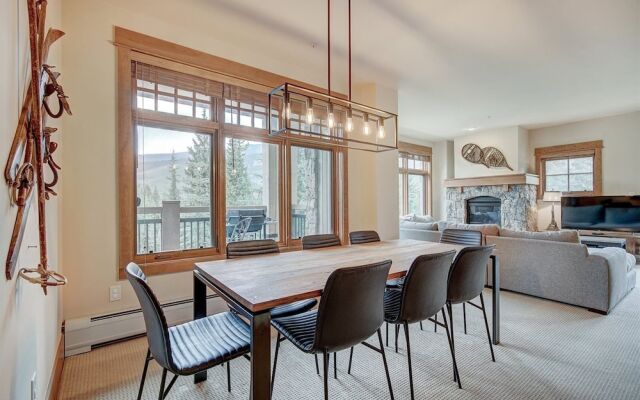 Premier 3 Bedroom Ski in, Ski out Lone Eagle Condo With the Best Access to Skiing in Keystone