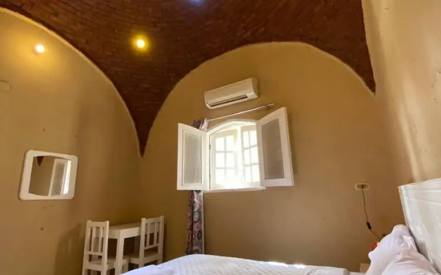 sekhmet hotel