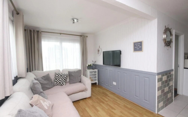 18A Medmerry Park 2 Bedroom Chalet