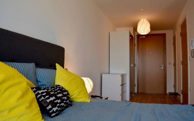 Modern Studio Apartment in Media City
