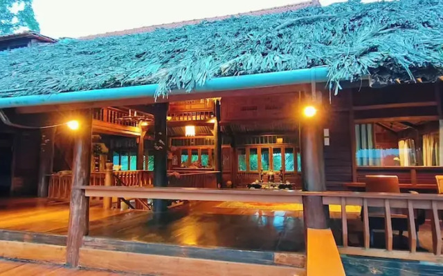 Moc Homestay & Villa