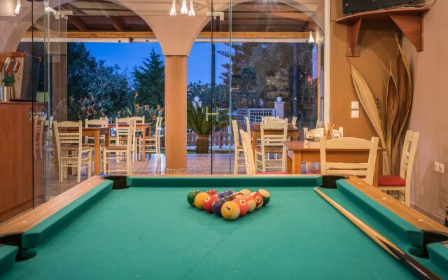 Armonia Studios & Apartments