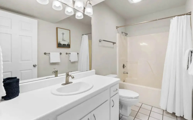 The Joyful Getaway For 8!