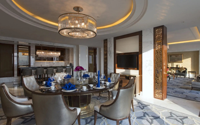 Sheraton Grand Wuhan Hankou Hotel