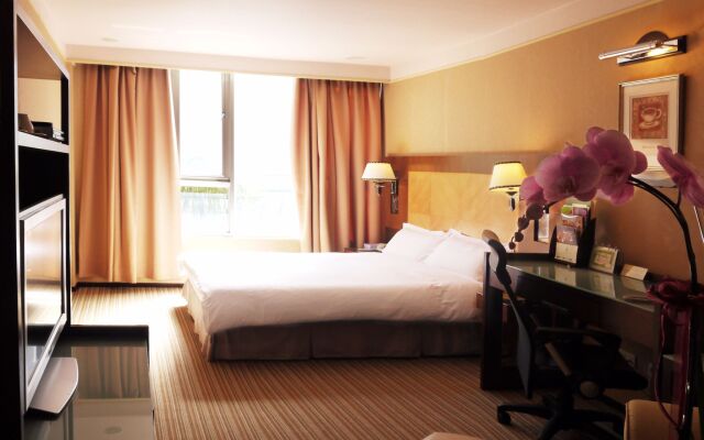 Gueylin Hotel