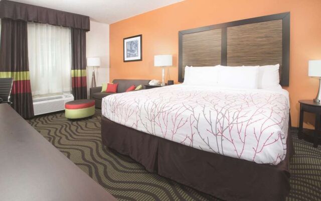 La Quinta Inn by Wyndham Calhoun South I-75