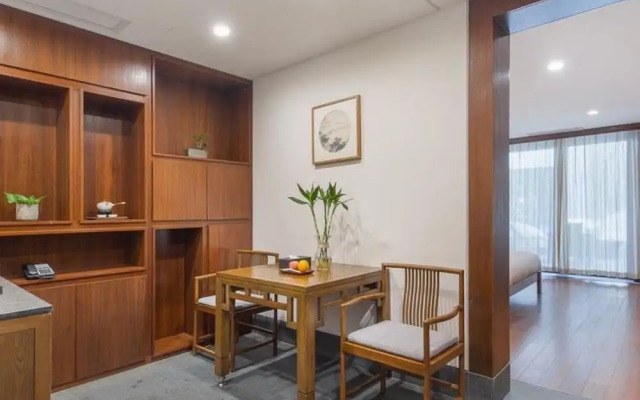 He Fu Hotel