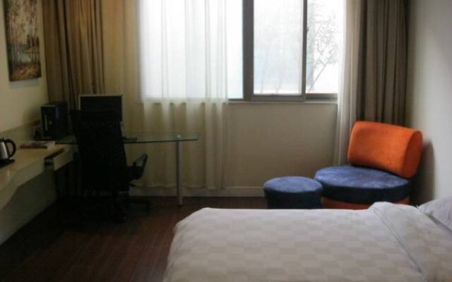 Jingcai Life Party Hotel