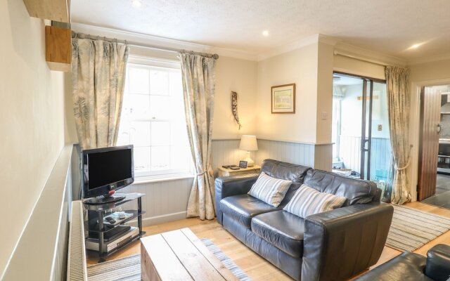 Olde Carpenters Cottage