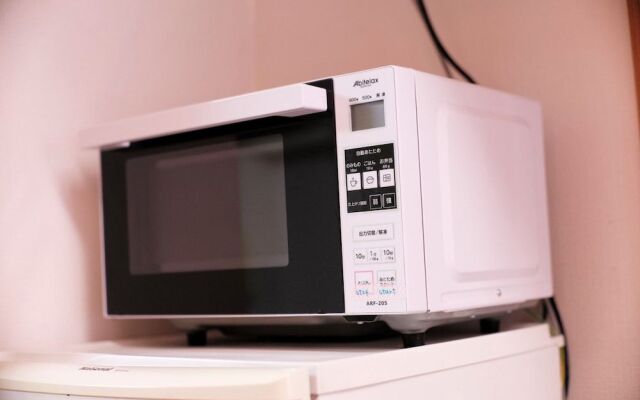 Hosei Apartment 201