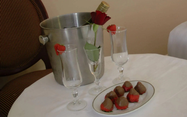 Shamrock Inn Hotel