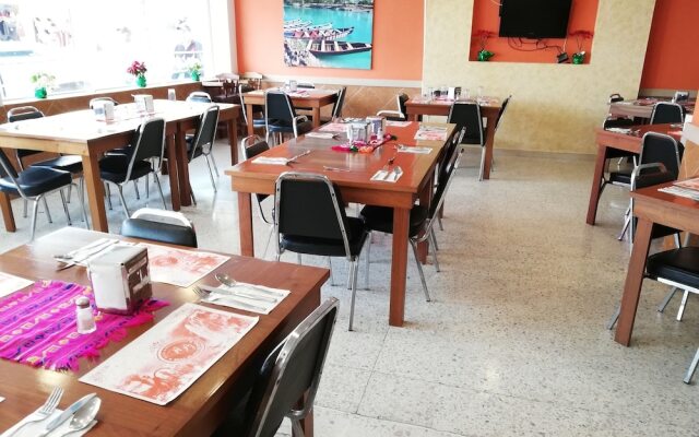 Hostal Plaza Jacona