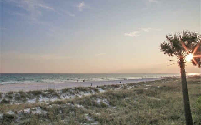 Premier Townhomes by Panhandle Getaways