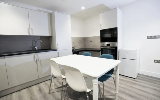 Colchester Studio Suites
