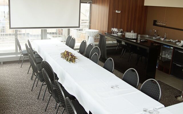 Hotel Avance