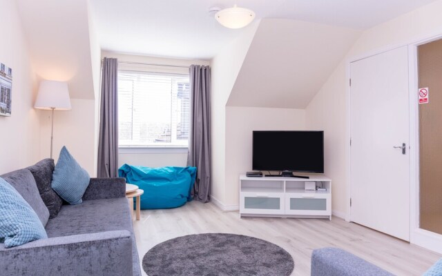 Ailsa Retreat - Donnini Apartments