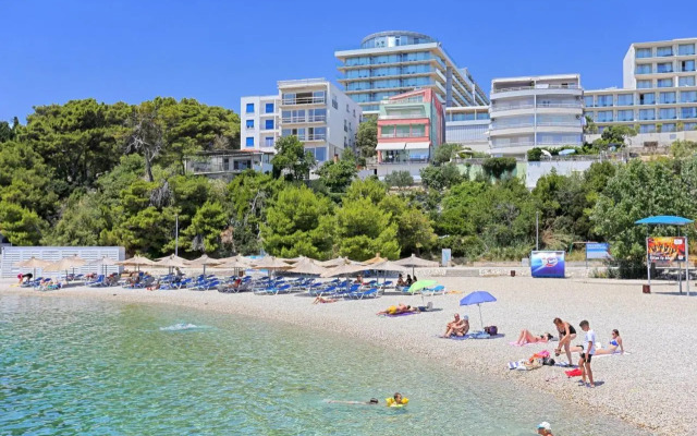 Apartments by the sea Split - 2983