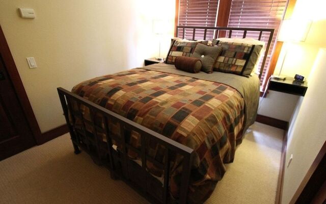 Juniper Crest 1 4 Bedroom Townhouse by RedAwning