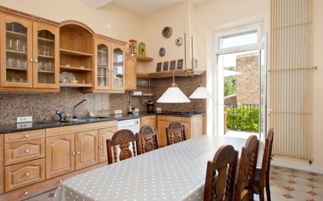 Butterworth Manoir