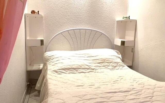 Appartement Balaruc-les-Bains, 1 pièce, 4 personnes - FR-1-503-16