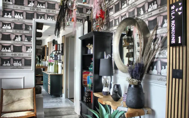 Roby's boutique rooms