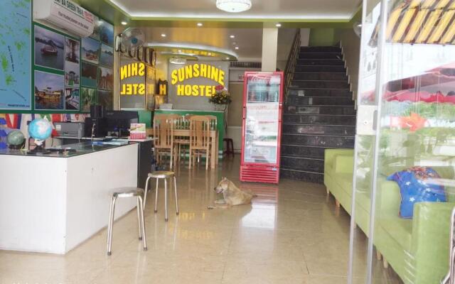 Sunshine hostel Cat Ba