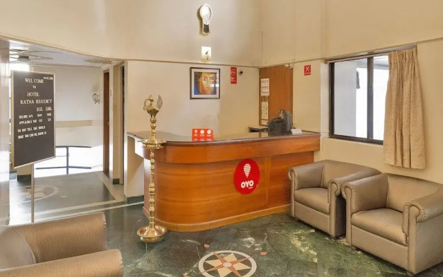 OYO 12020 Hotel Ratna Regency