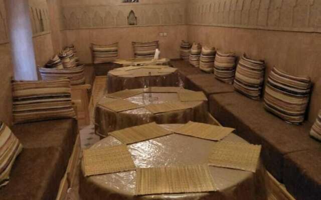 Gite Paradis d'Ait Bouguemez - Hostel