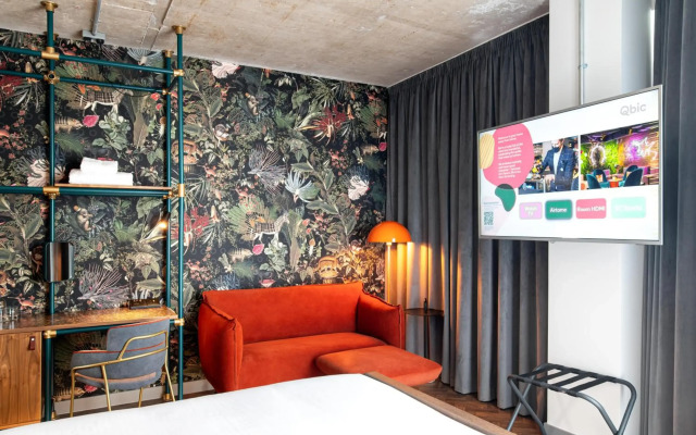 YOTEL Manchester Deansgate