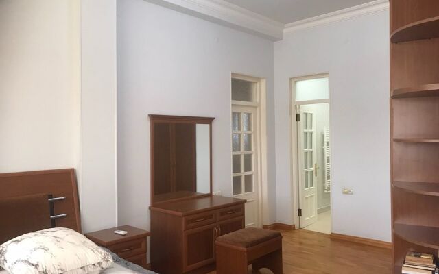 Najaryan’s Family Guest House