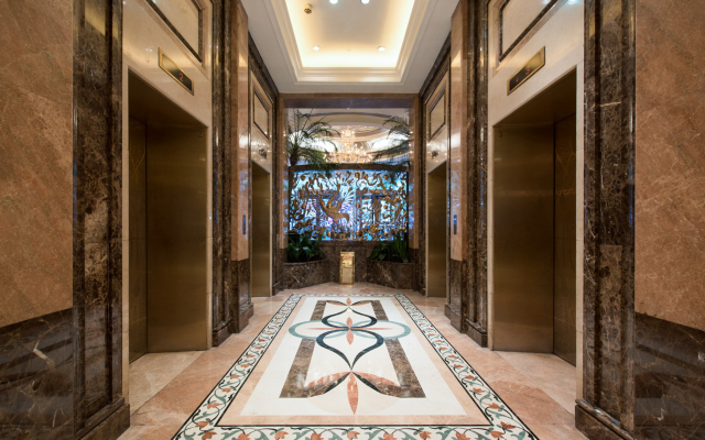Crowne Plaza Shanghai Nanjing Road by IHG
