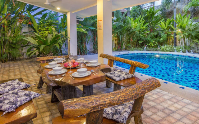 Villa Waree 5 minutes from City and Beach
