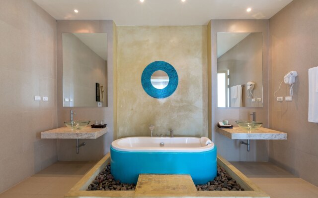 Amala Grand Bleu Resort Hilltops