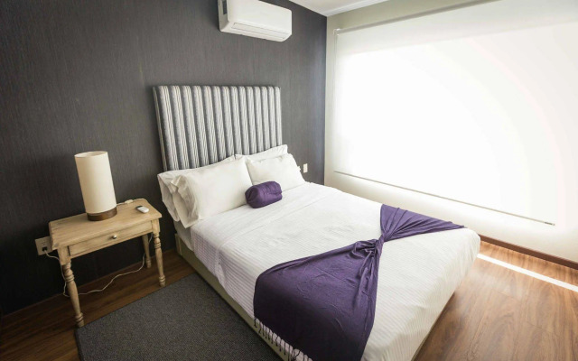 Redwood Villas Extended Stay Zona Industrial
