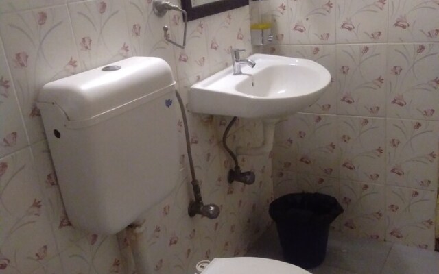 Happy Stay Service Apartments