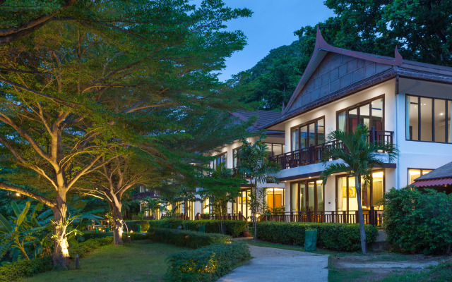 P. P. Erawan Palms Resort
