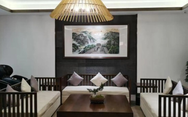 Minyoun Guangwu Mountain Hotel