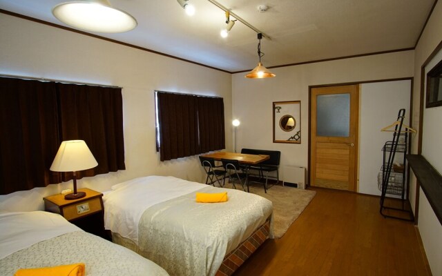 Hakuba Station Guest House Hostel eN