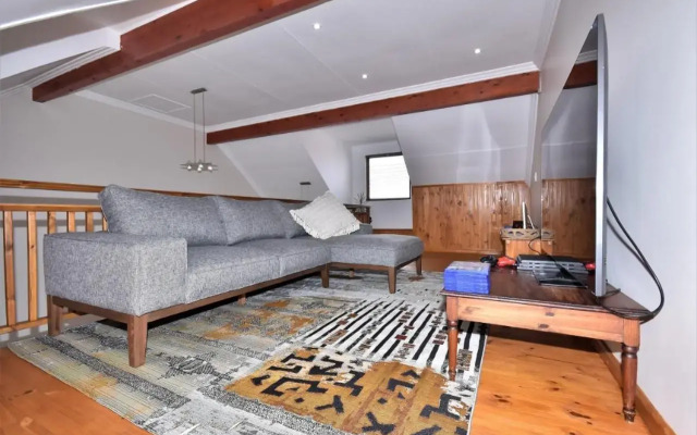 Cyprus Manor 12