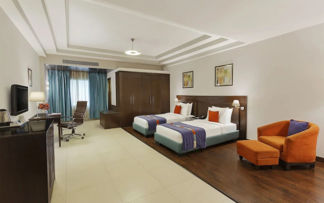 City Heart Sarovar Portico